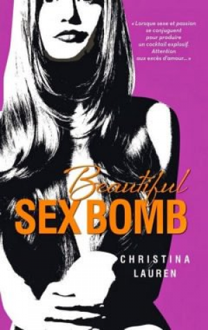 Christina Lauren – Beautiful sex bomb